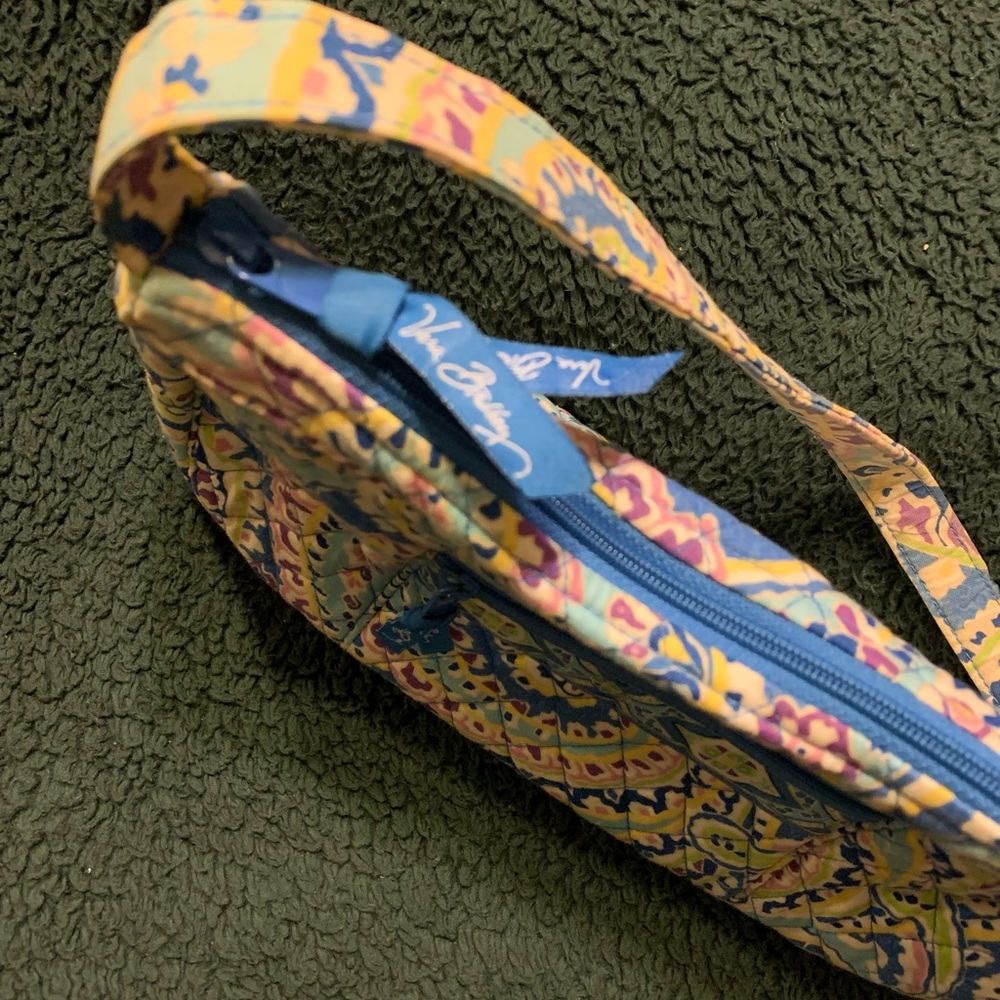 Vera Bradley Purse - Picture 5 of 12